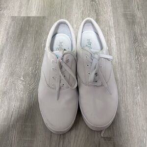 Infinity by Cherokee White Sneakers